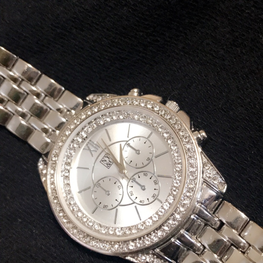 BRAND NEW NY&Co Designer Watch